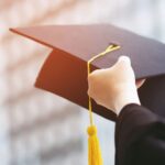 A carreras con mayor número de profesionistas ocupados